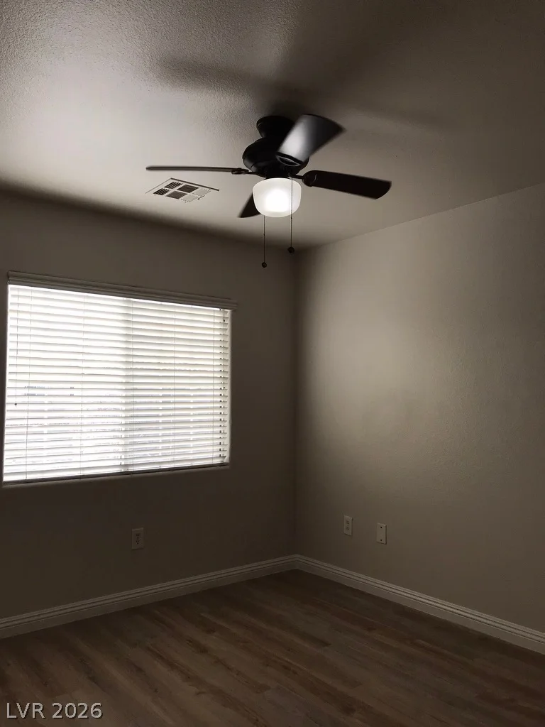 8912 Snowtrack, Las Vegas, NV 89149