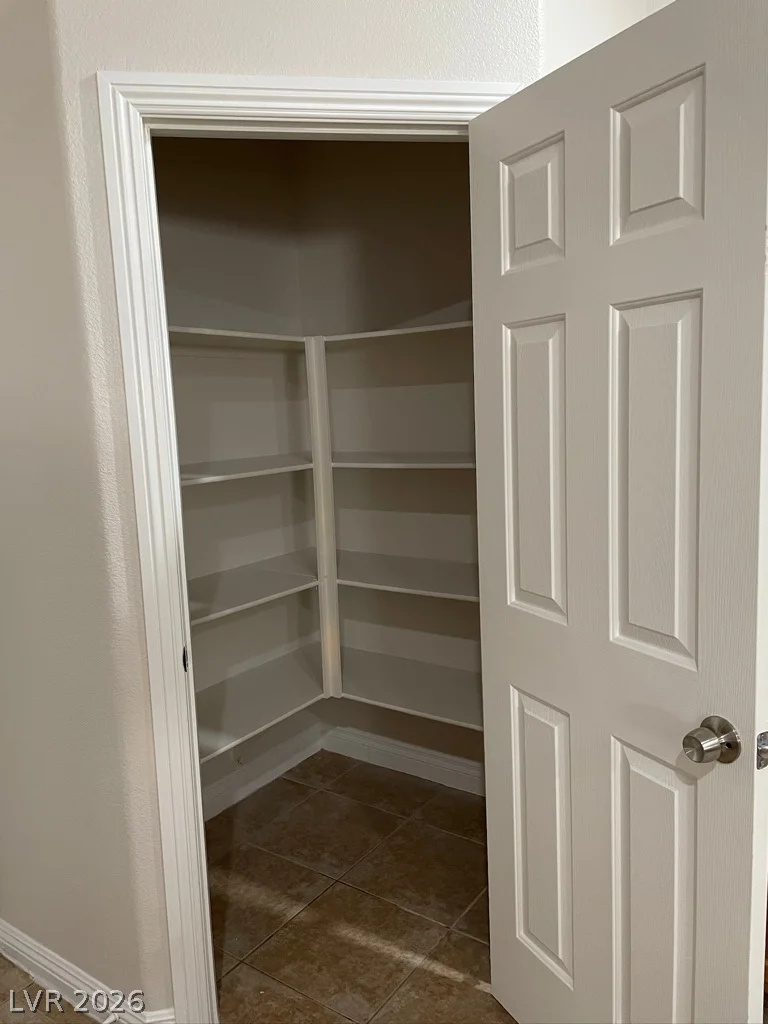 8912 Snowtrack, Las Vegas, NV 89149