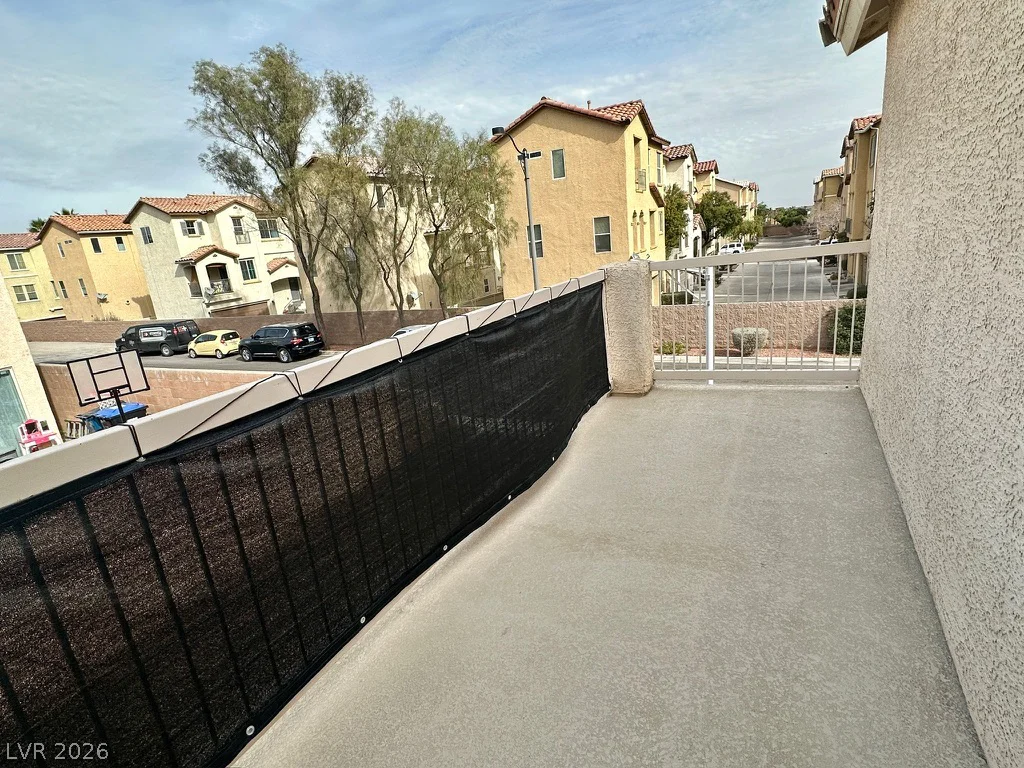 8912 Snowtrack, Las Vegas, NV 89149