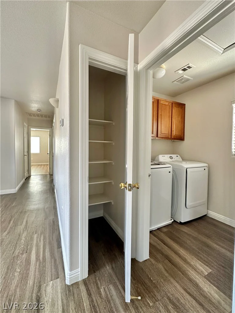 8912 Snowtrack, Las Vegas, NV 89149