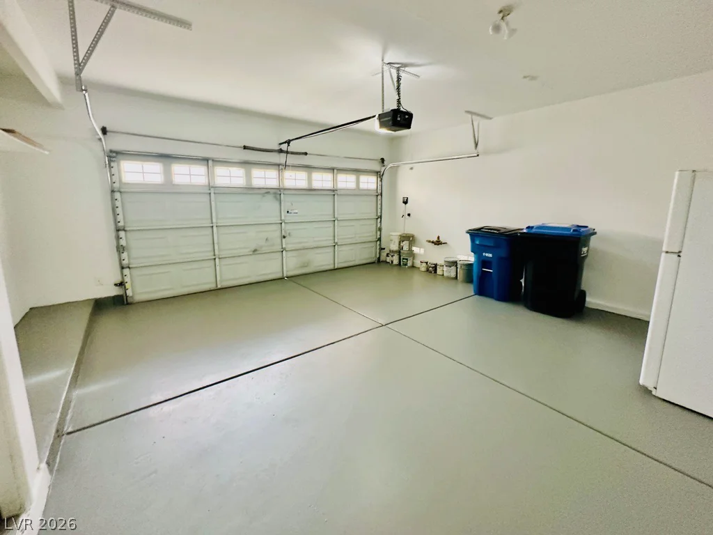 8912 Snowtrack, Las Vegas, NV 89149