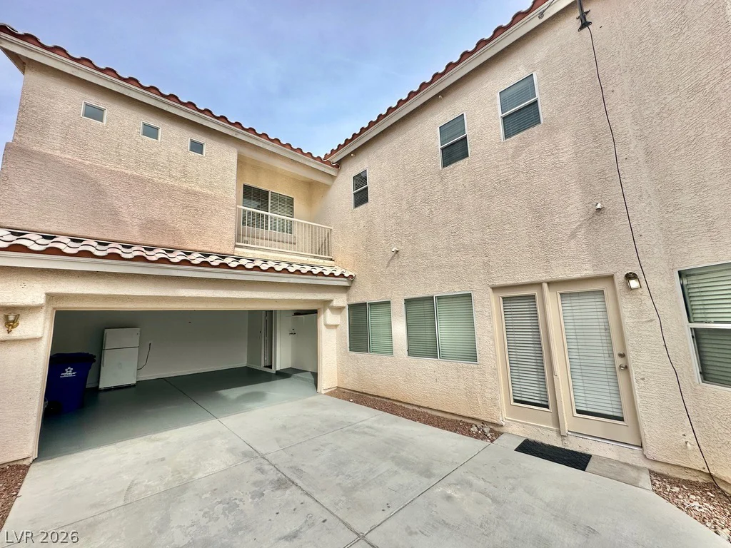 8912 Snowtrack, Las Vegas, NV 89149