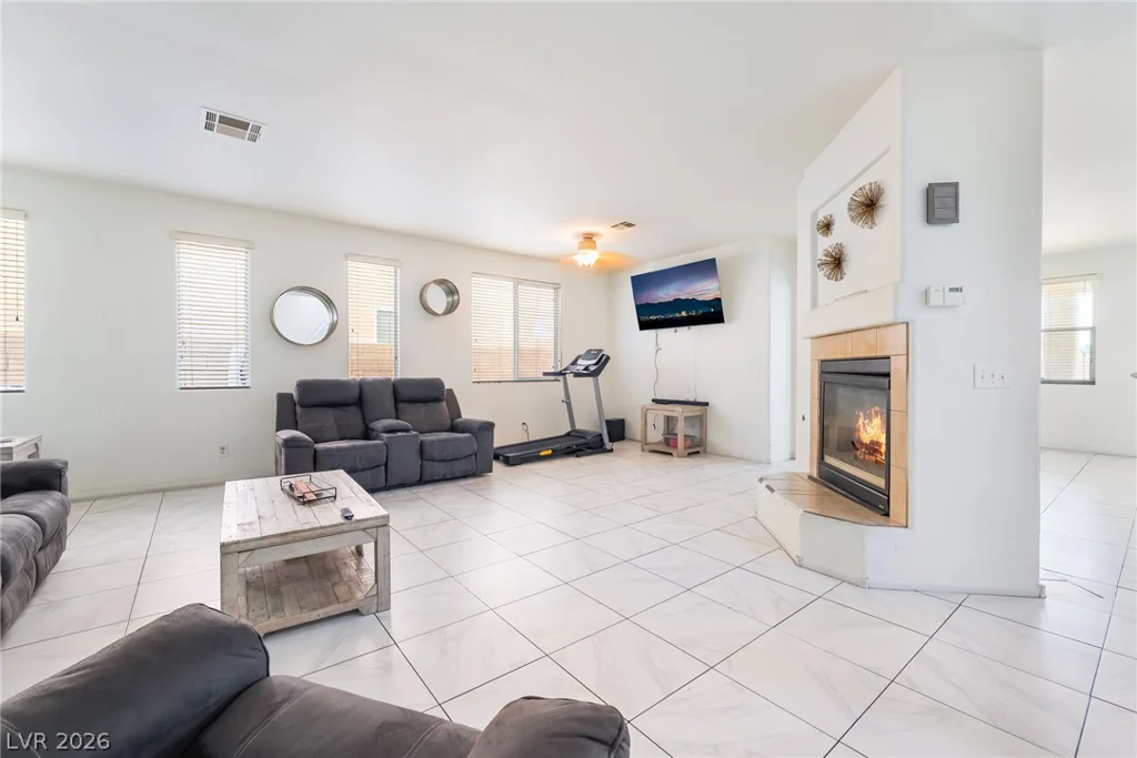 5317 Caprock Canyon, Las Vegas, NV 89139