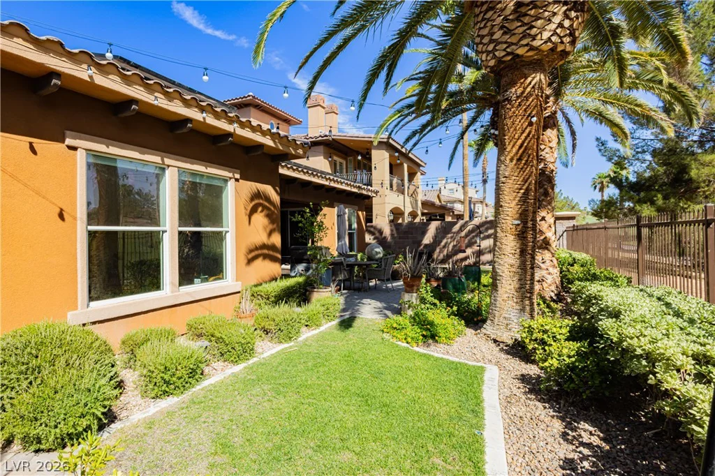 453 Via Palermo, Henderson, NV 89011