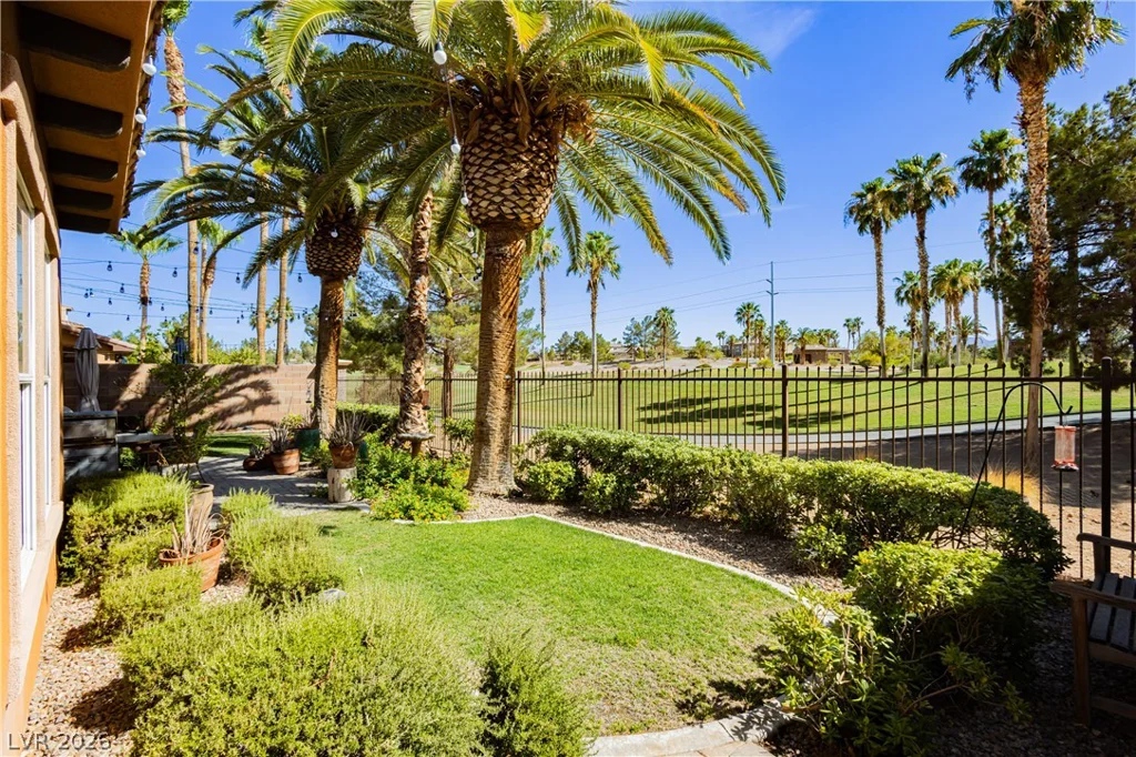 453 Via Palermo, Henderson, NV 89011