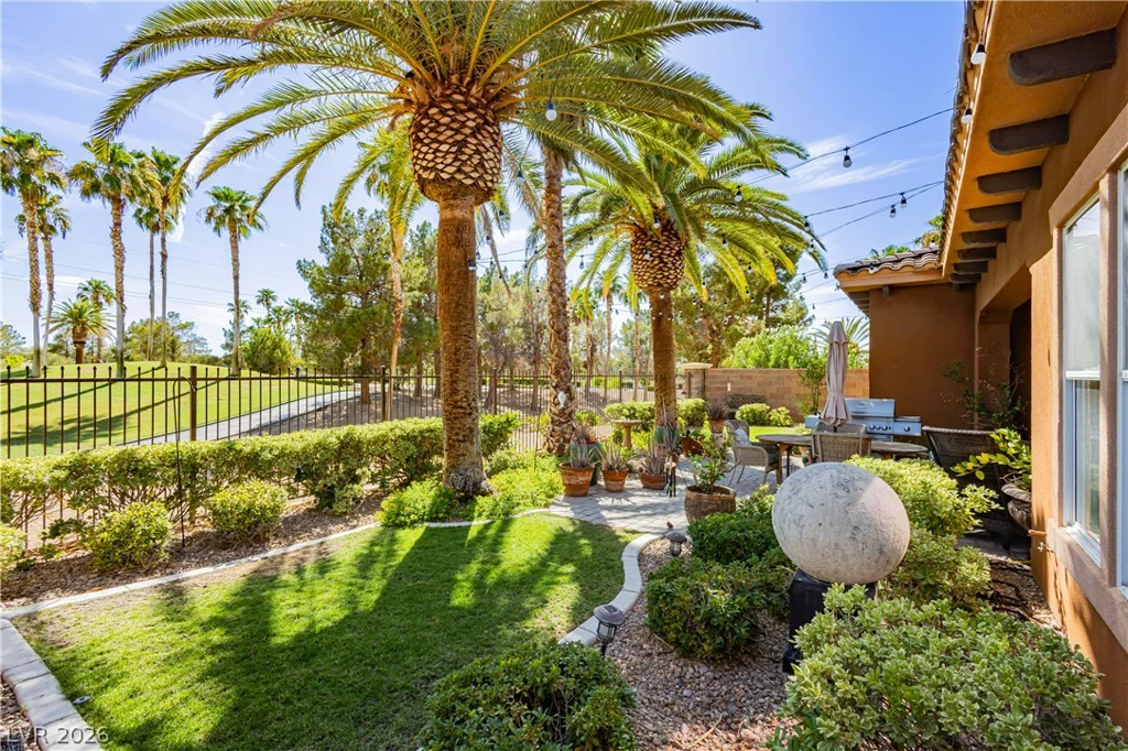 453 Via Palermo, Henderson, NV 89011
