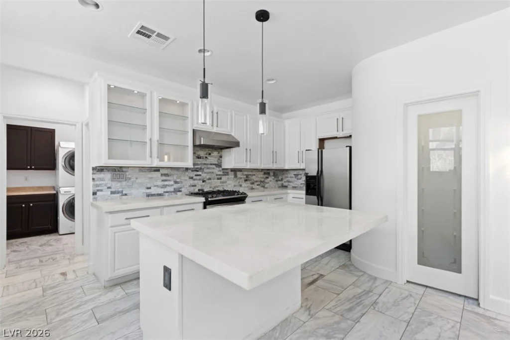 2612 Cattrack, North Las Vegas, NV 89081