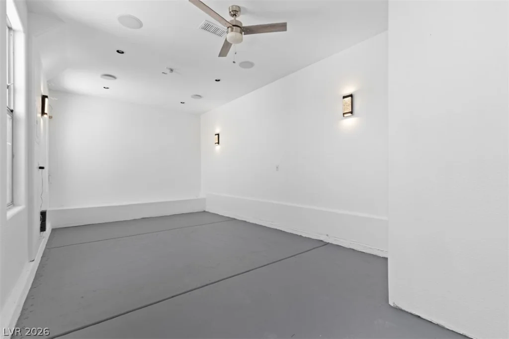 2612 Cattrack, North Las Vegas, NV 89081