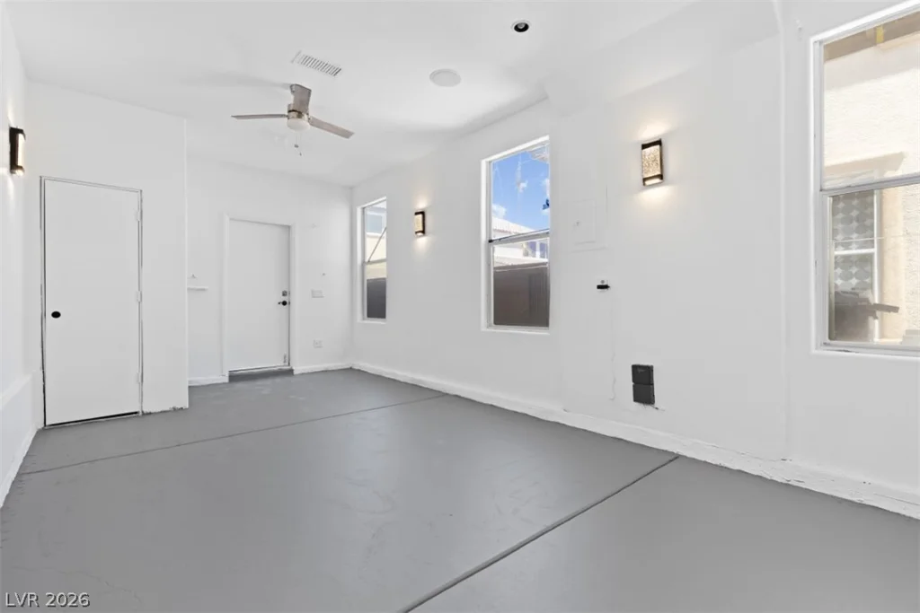 2612 Cattrack, North Las Vegas, NV 89081