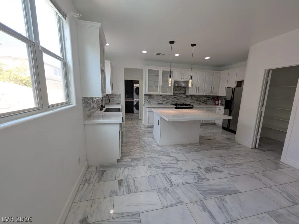 2612 Cattrack, North Las Vegas, NV 89081