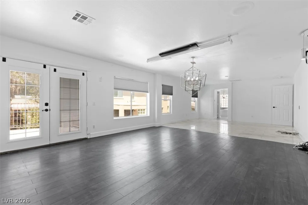 2612 Cattrack, North Las Vegas, NV 89081