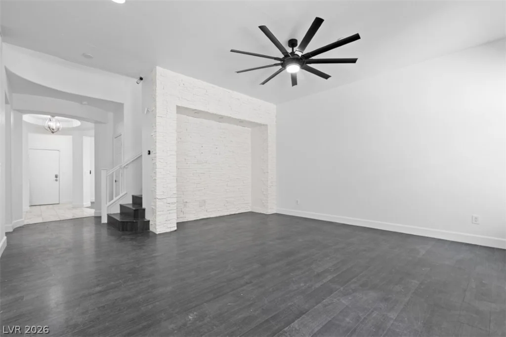 2612 Cattrack, North Las Vegas, NV 89081