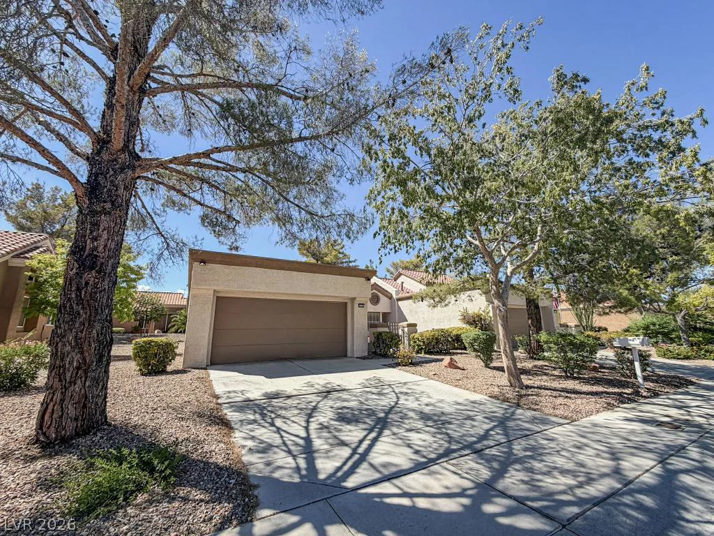 2541 Desert Glen, Las Vegas, NV 89134