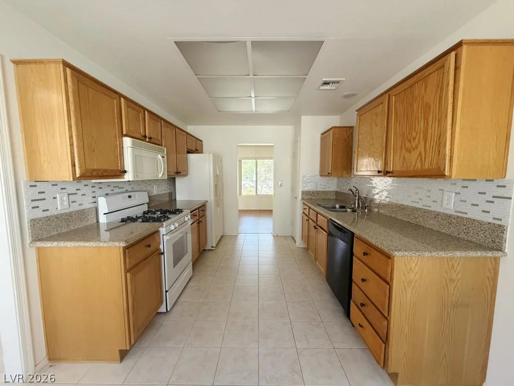 2541 Desert Glen, Las Vegas, NV 89134