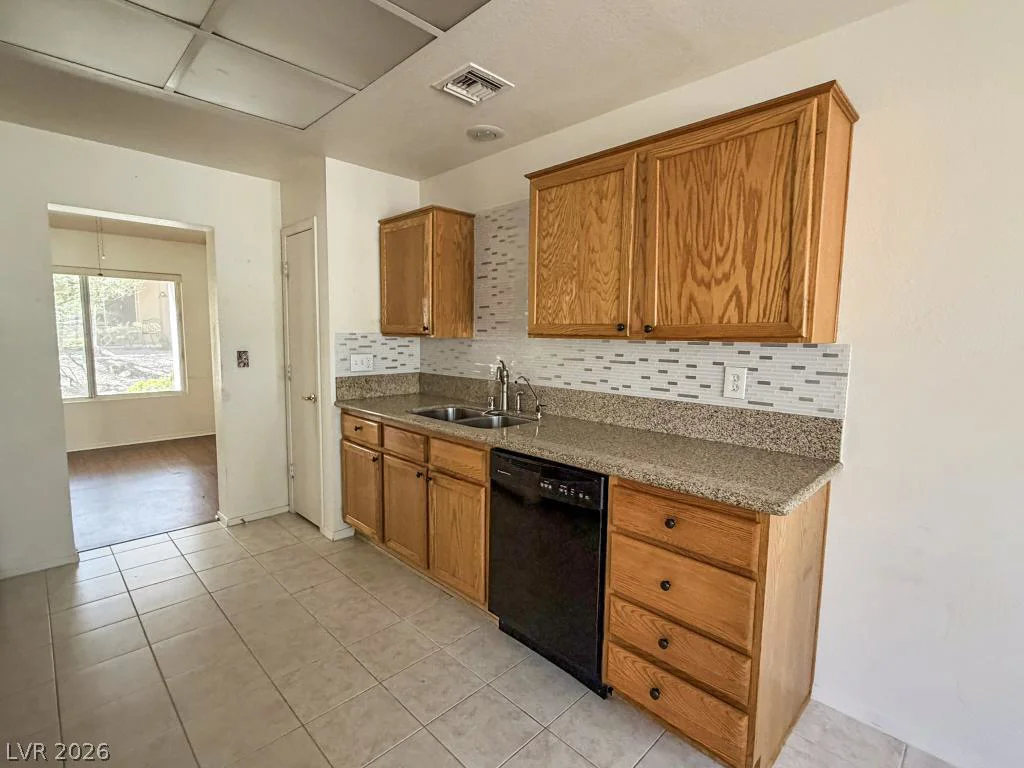 2541 Desert Glen, Las Vegas, NV 89134
