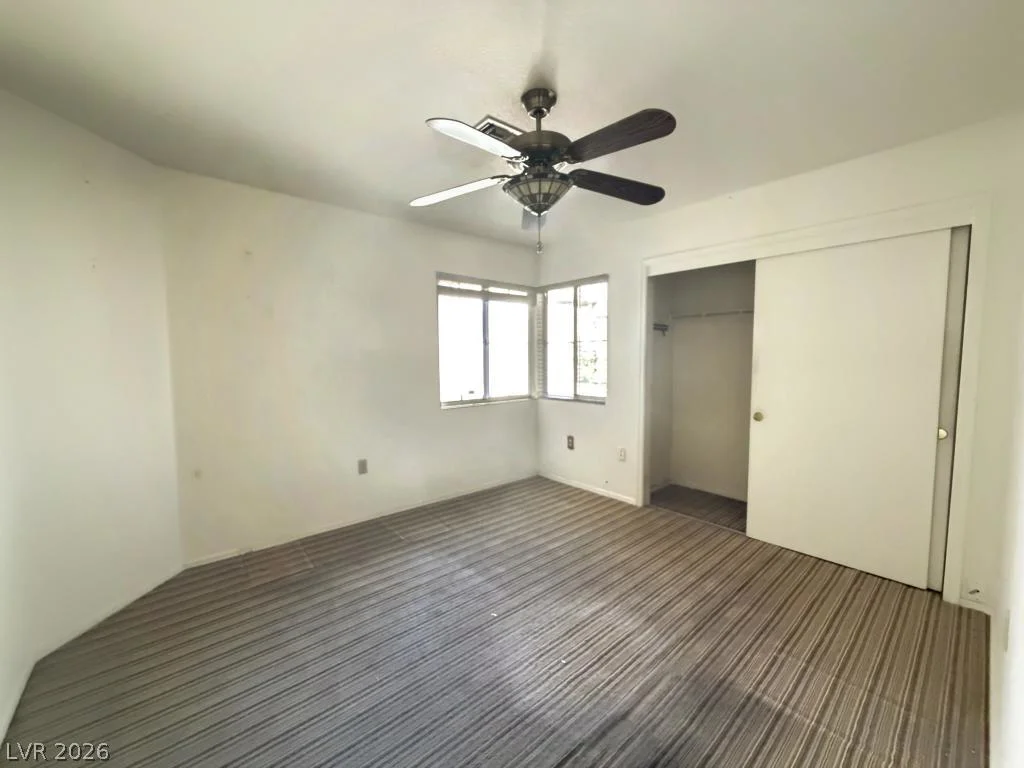 2541 Desert Glen, Las Vegas, NV 89134