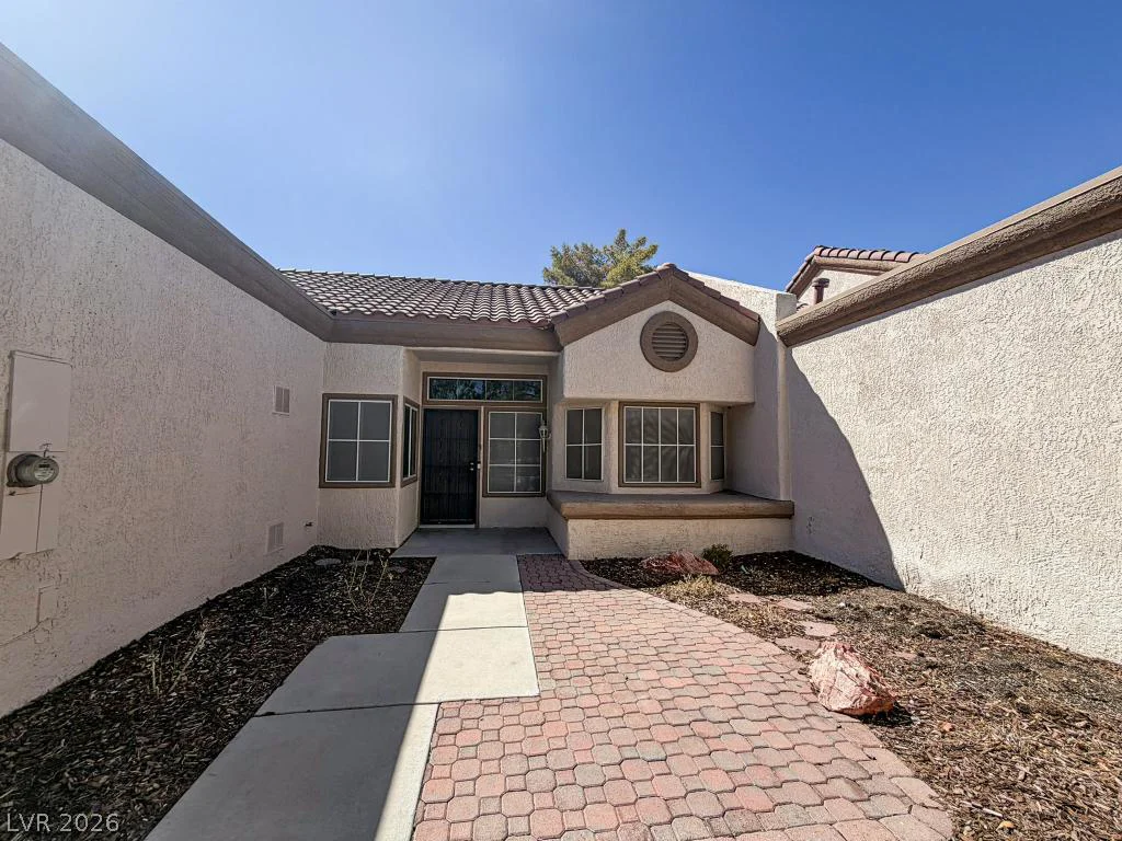 2541 Desert Glen, Las Vegas, NV 89134