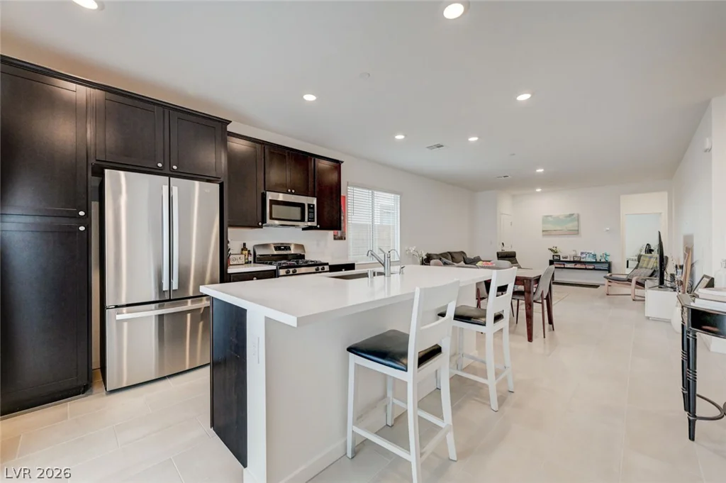 107 Cameron Chase, Henderson, NV 89011