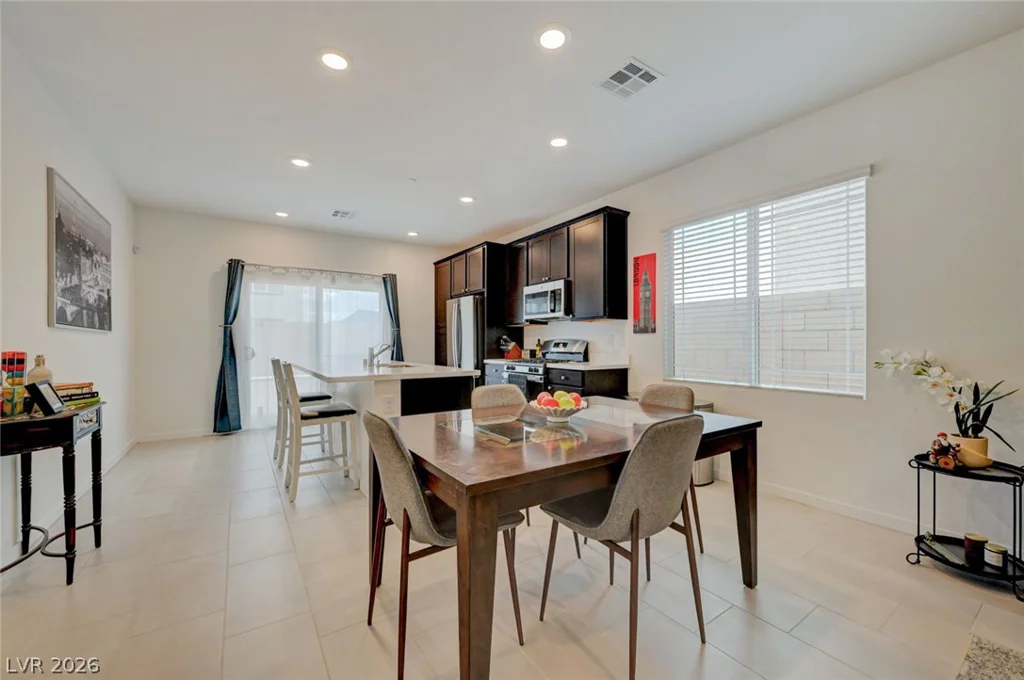 107 Cameron Chase, Henderson, NV 89011