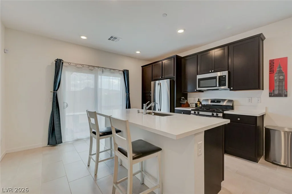 107 Cameron Chase, Henderson, NV 89011