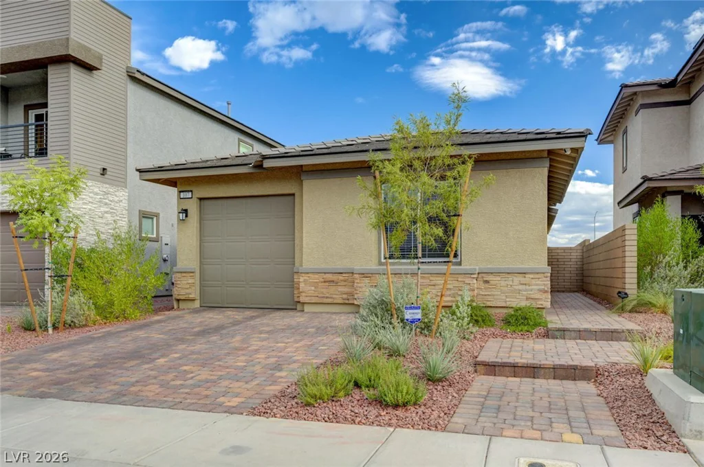 107 Cameron Chase, Henderson, NV 89011