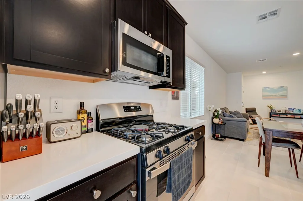 107 Cameron Chase, Henderson, NV 89011