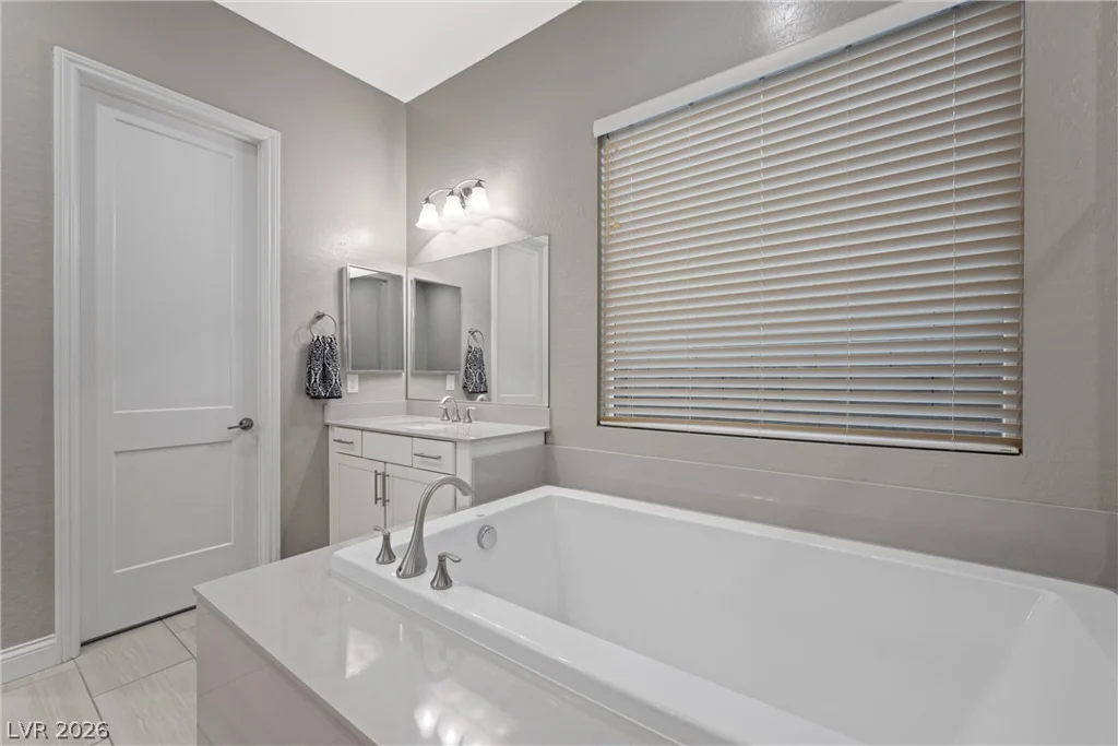 10 Via Tiberina, Henderson, NV 89011
