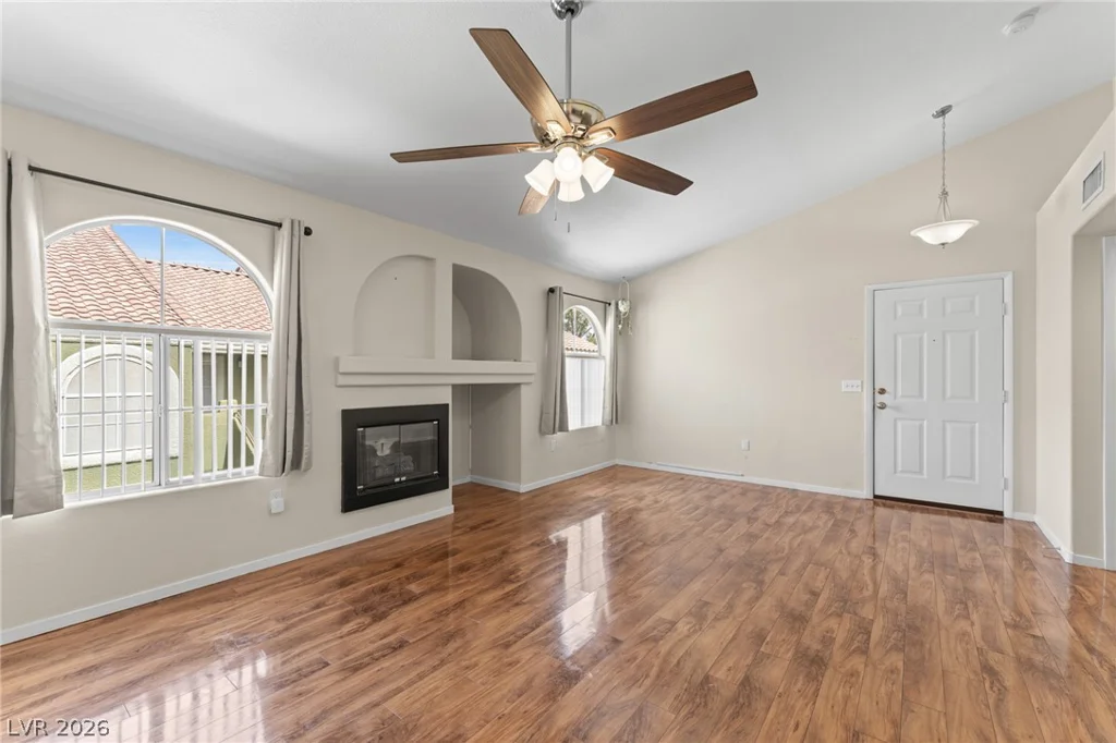 7950 Flamingo, Las Vegas, NV 89147