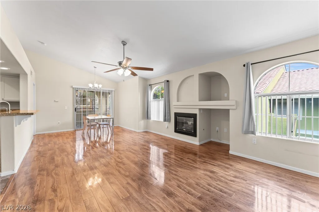 7950 Flamingo, Las Vegas, NV 89147