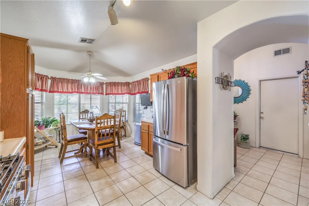 5040 Vista Montana, North Las Vegas, NV 89031