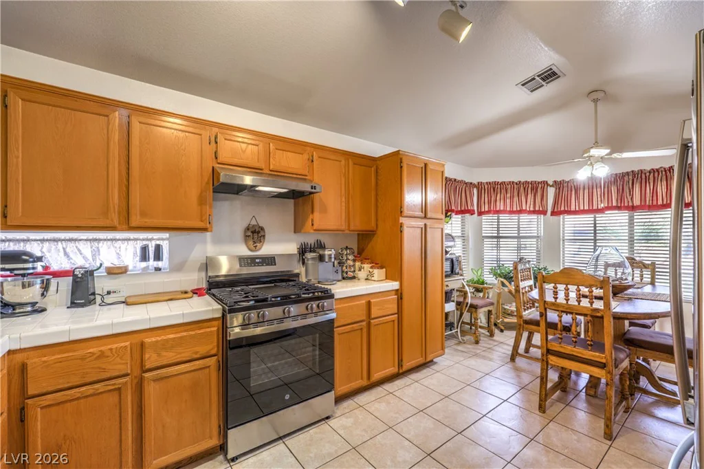 5040 Vista Montana, North Las Vegas, NV 89031