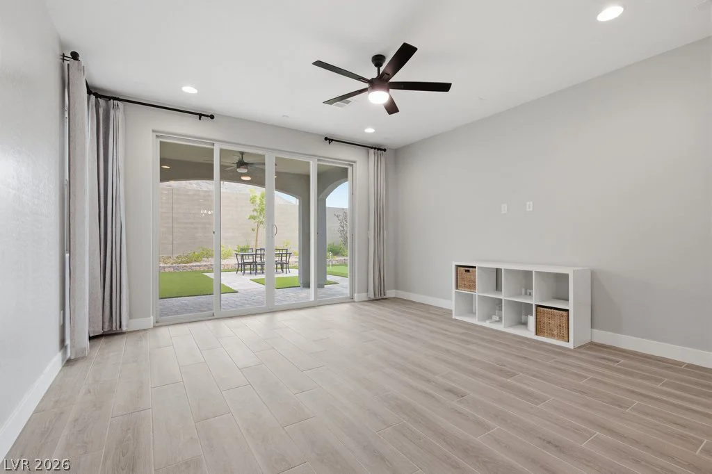 11852 River Hawk, Las Vegas, NV 89138