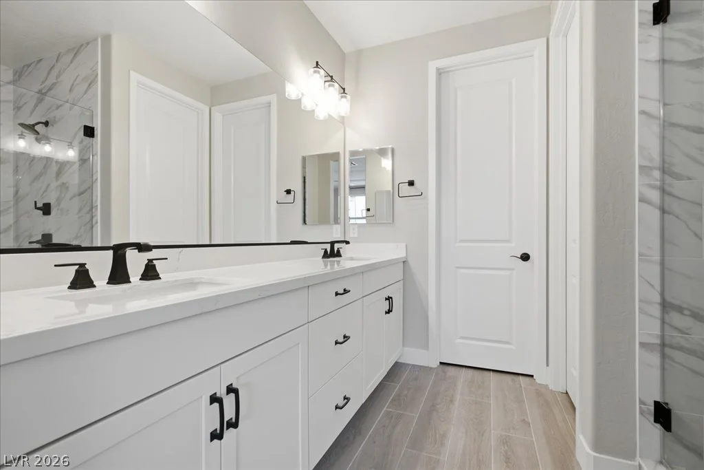 11852 River Hawk, Las Vegas, NV 89138