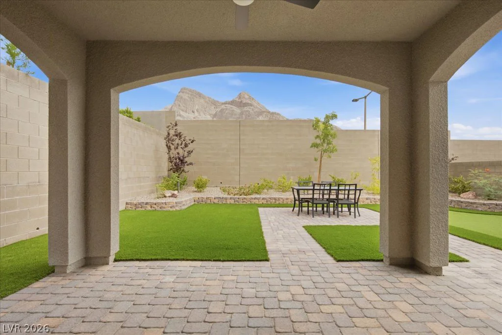11852 River Hawk, Las Vegas, NV 89138