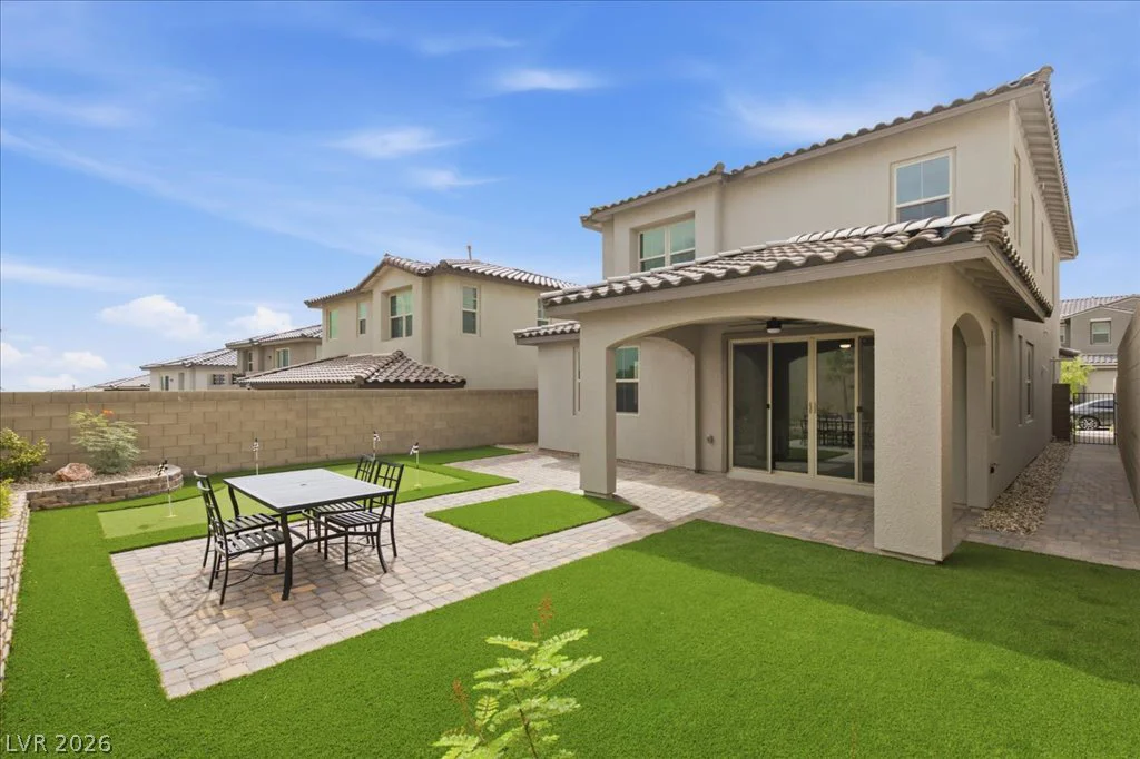 11852 River Hawk, Las Vegas, NV 89138