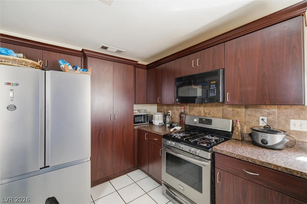 5529 Heisman, Las Vegas, NV 89110