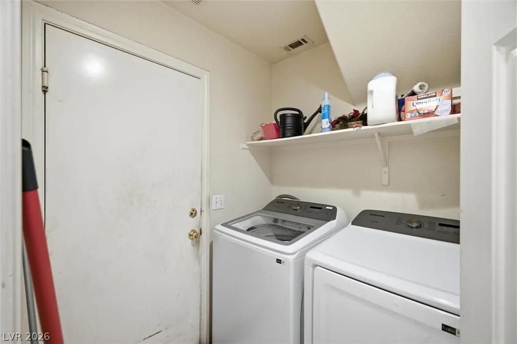 5529 Heisman, Las Vegas, NV 89110