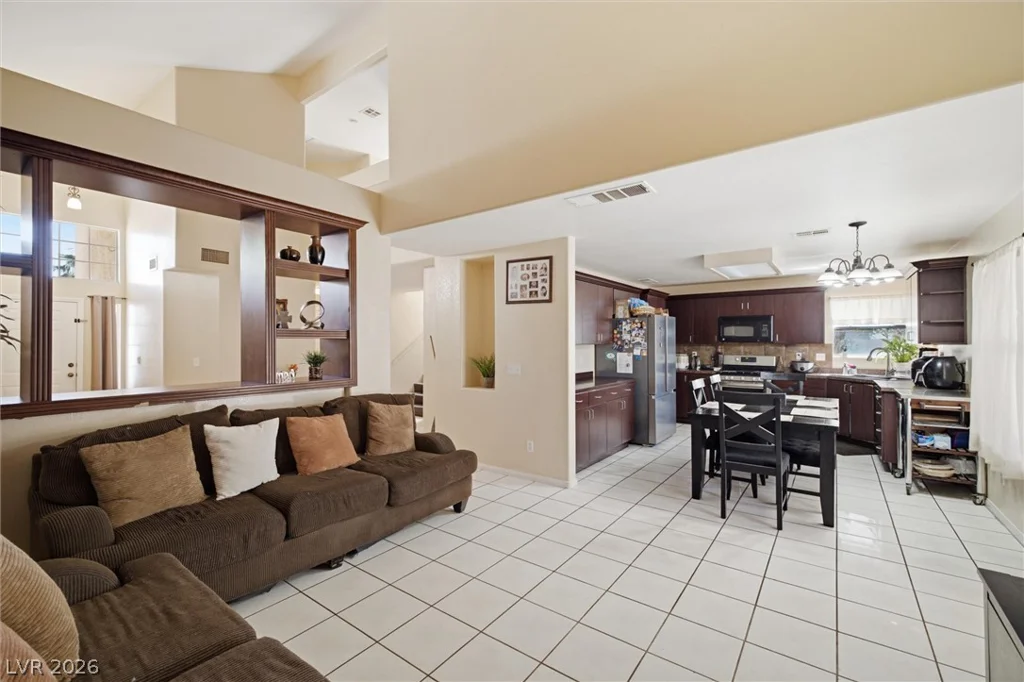 5529 Heisman, Las Vegas, NV 89110