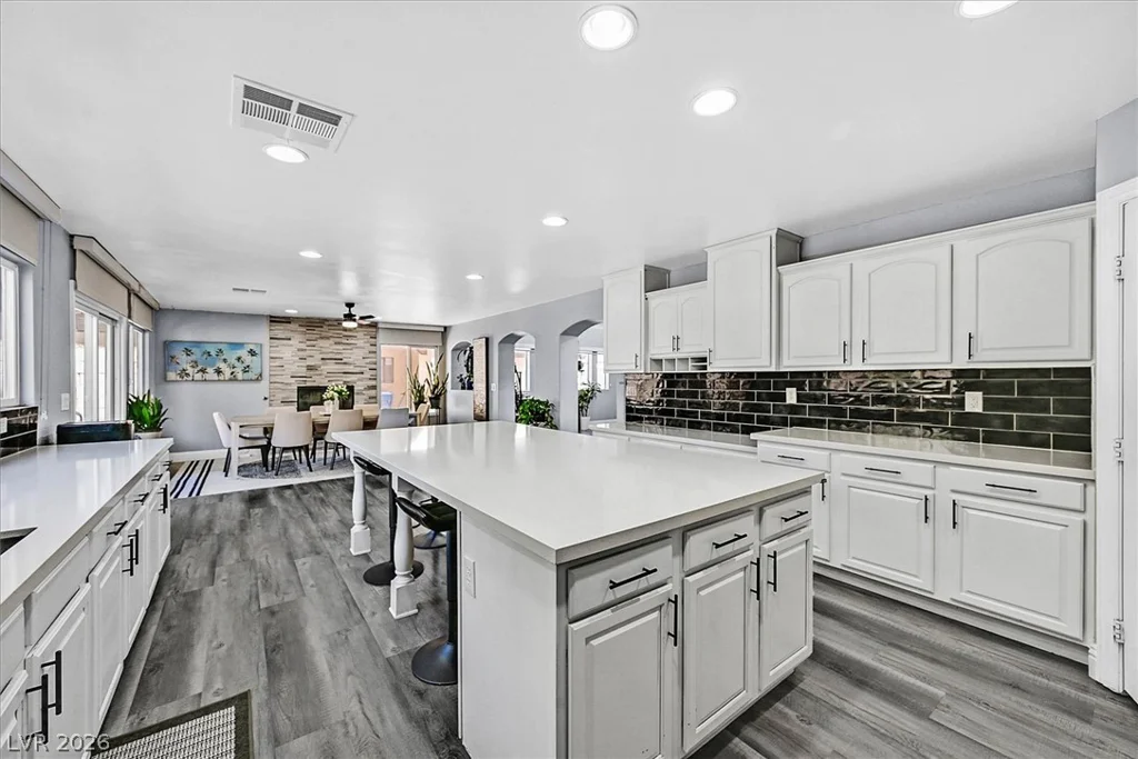 2647 Regency Cove, Las Vegas, NV 89121