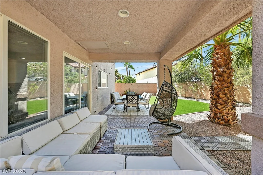 2647 Regency Cove, Las Vegas, NV 89121