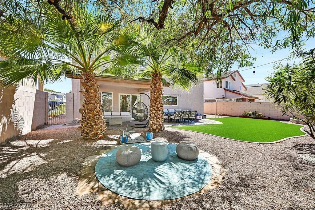 2647 Regency Cove, Las Vegas, NV 89121