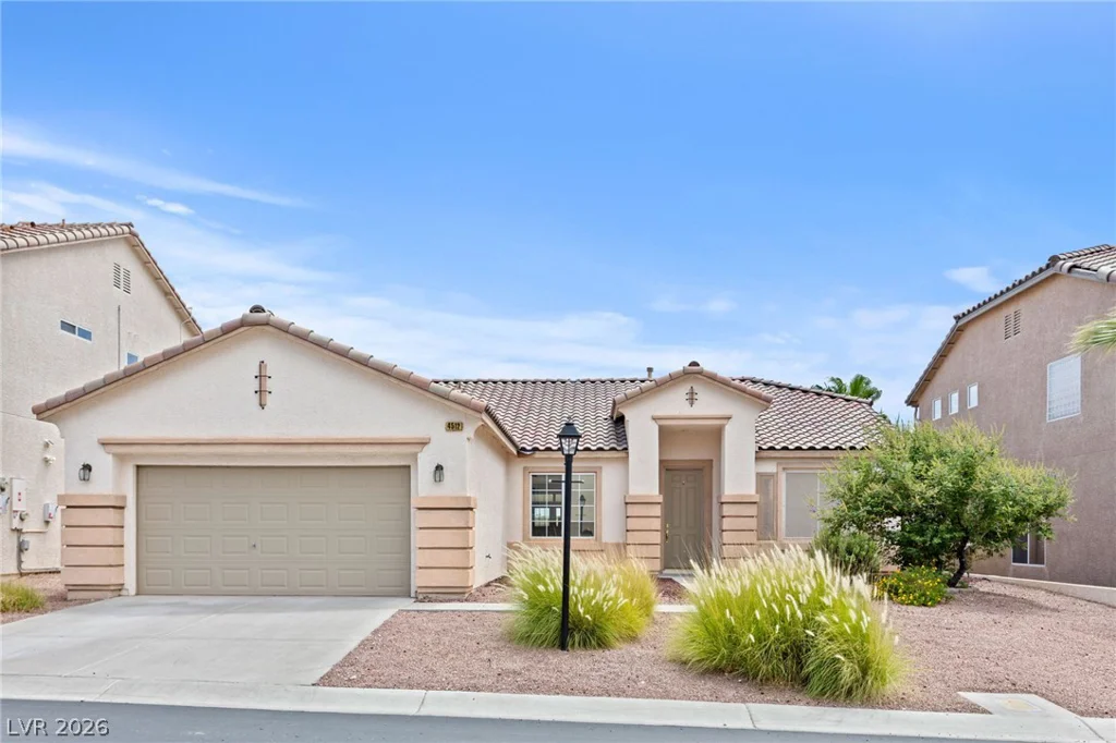 4512 Dawn Peak, Las Vegas, NV 89129