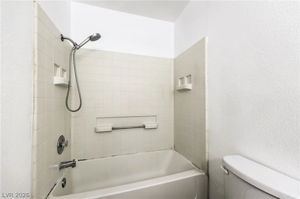 3511 Farina, North Las Vegas, NV 89032
