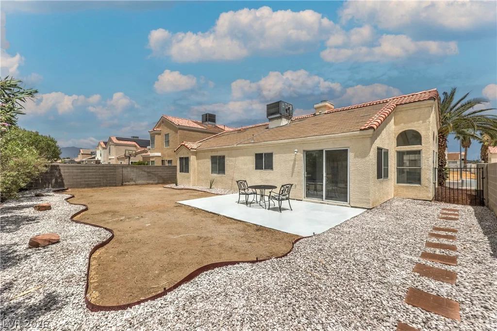 3511 Farina, North Las Vegas, NV 89032