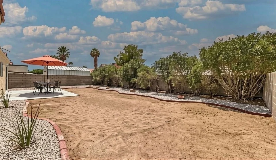 3511 Farina, North Las Vegas, NV 89032