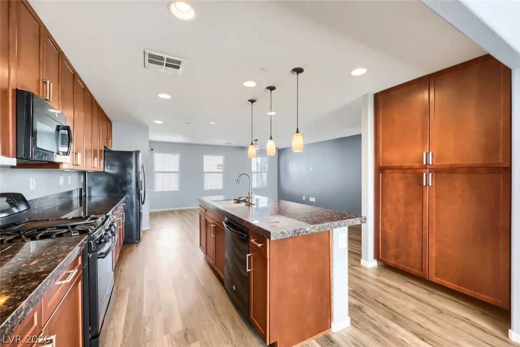 9050 Tropicana, Las Vegas, NV 89147