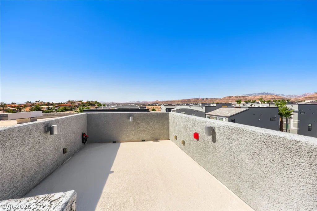 9050 Tropicana, Las Vegas, NV 89147
