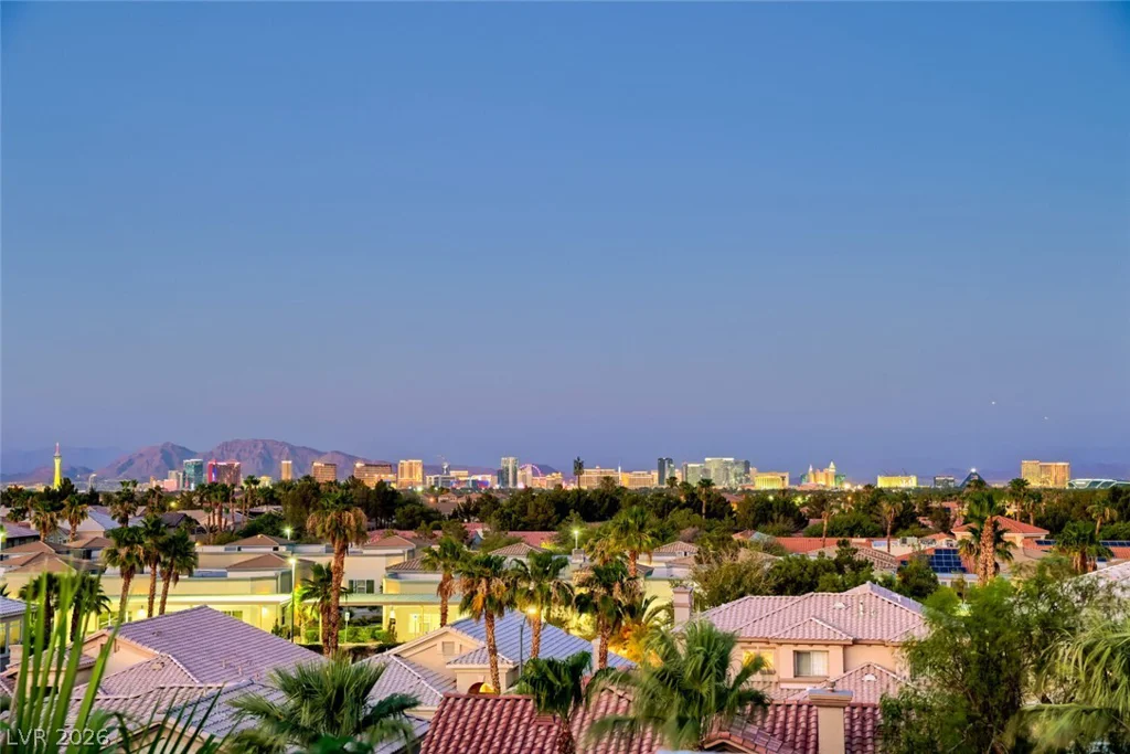 9050 Tropicana, Las Vegas, NV 89147