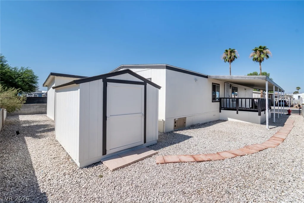 3434 Gulf Shores, Las Vegas, NV 89122