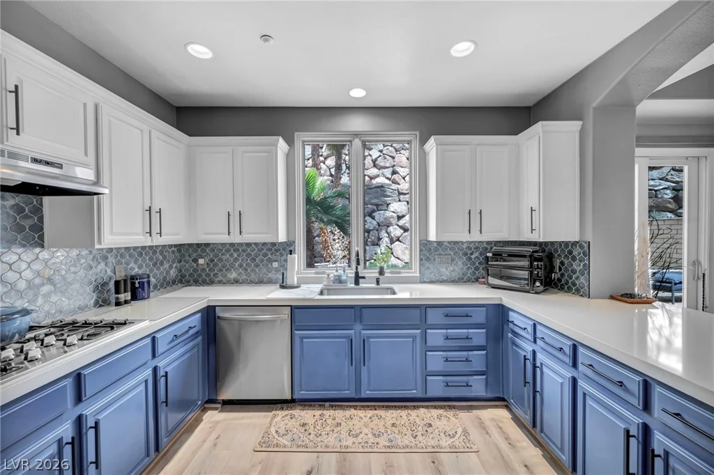 23 Cerchio Basso, Henderson, NV 89011